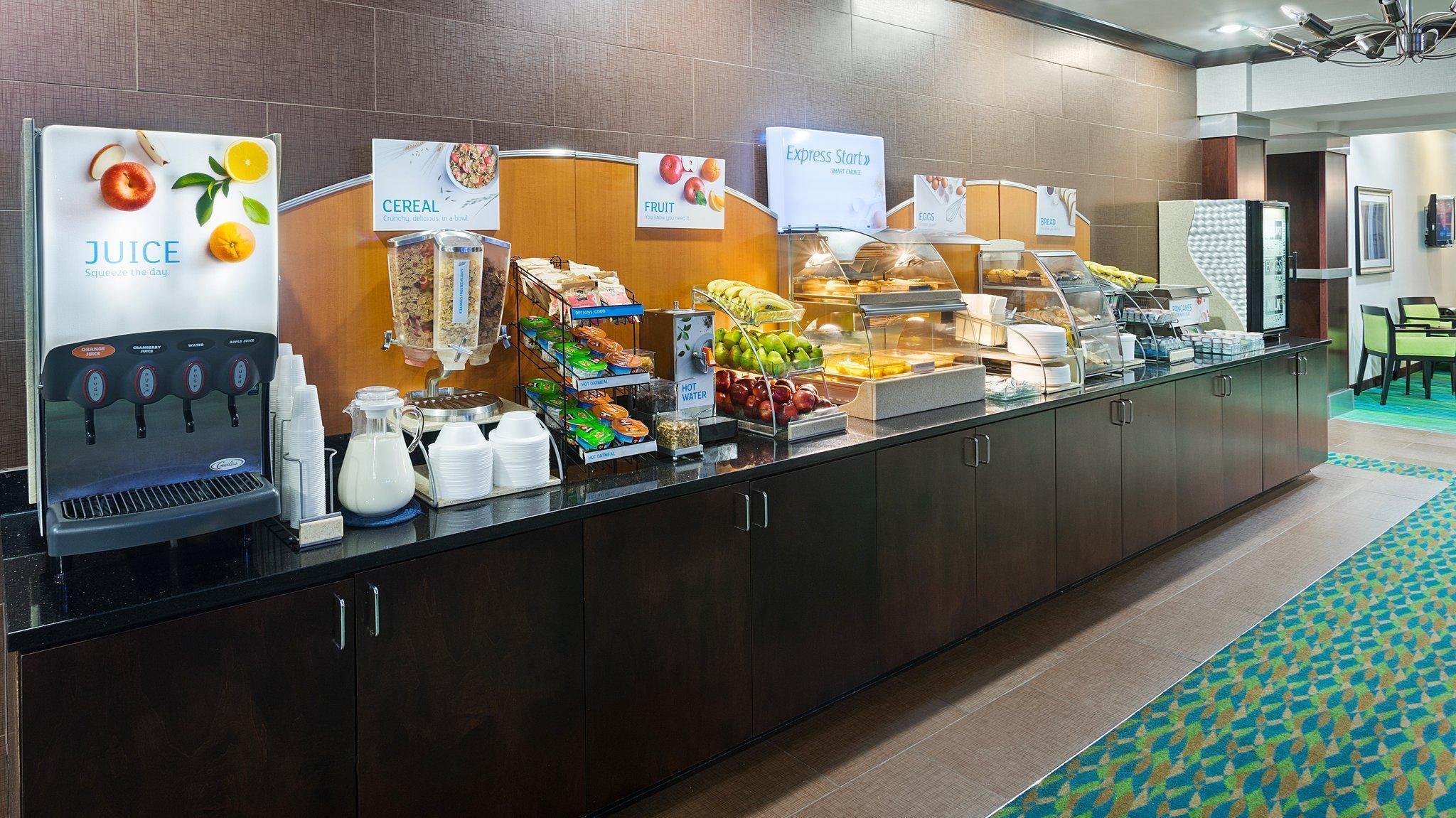 Holiday Inn Express And Suites Stroudsburg-Poconos By Ihg Zewnętrze zdjęcie