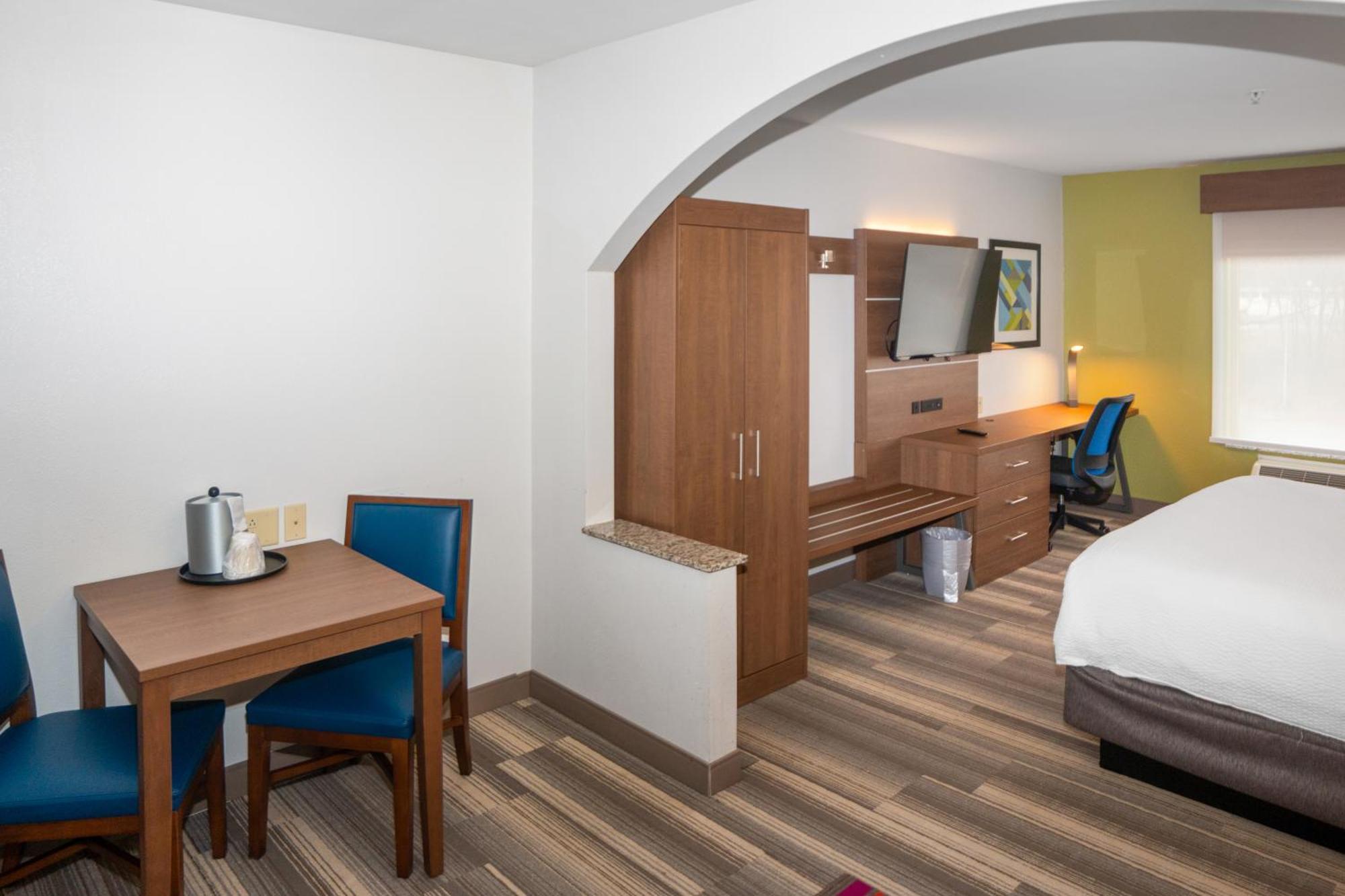 Holiday Inn Express And Suites Stroudsburg-Poconos By Ihg Zewnętrze zdjęcie