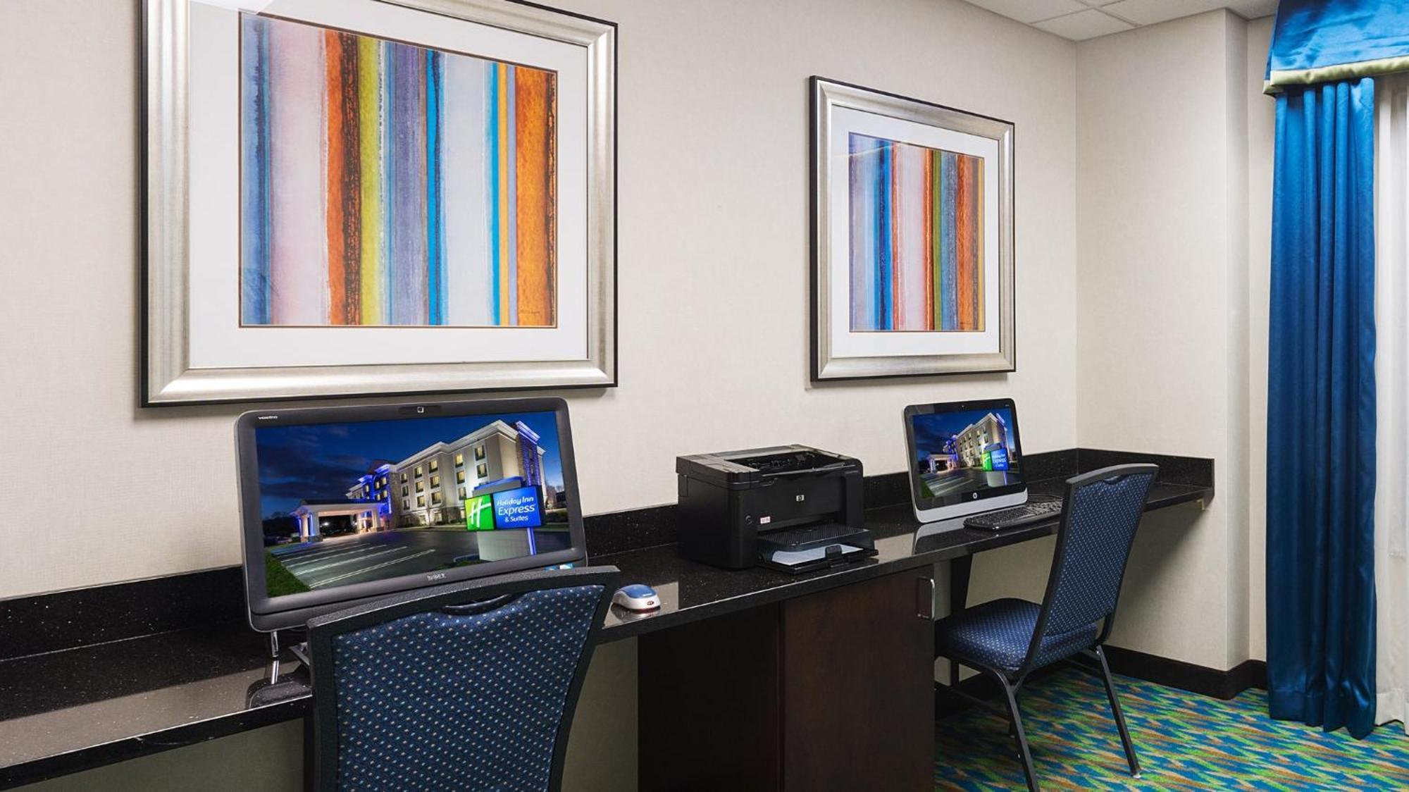 Holiday Inn Express And Suites Stroudsburg-Poconos By Ihg Zewnętrze zdjęcie