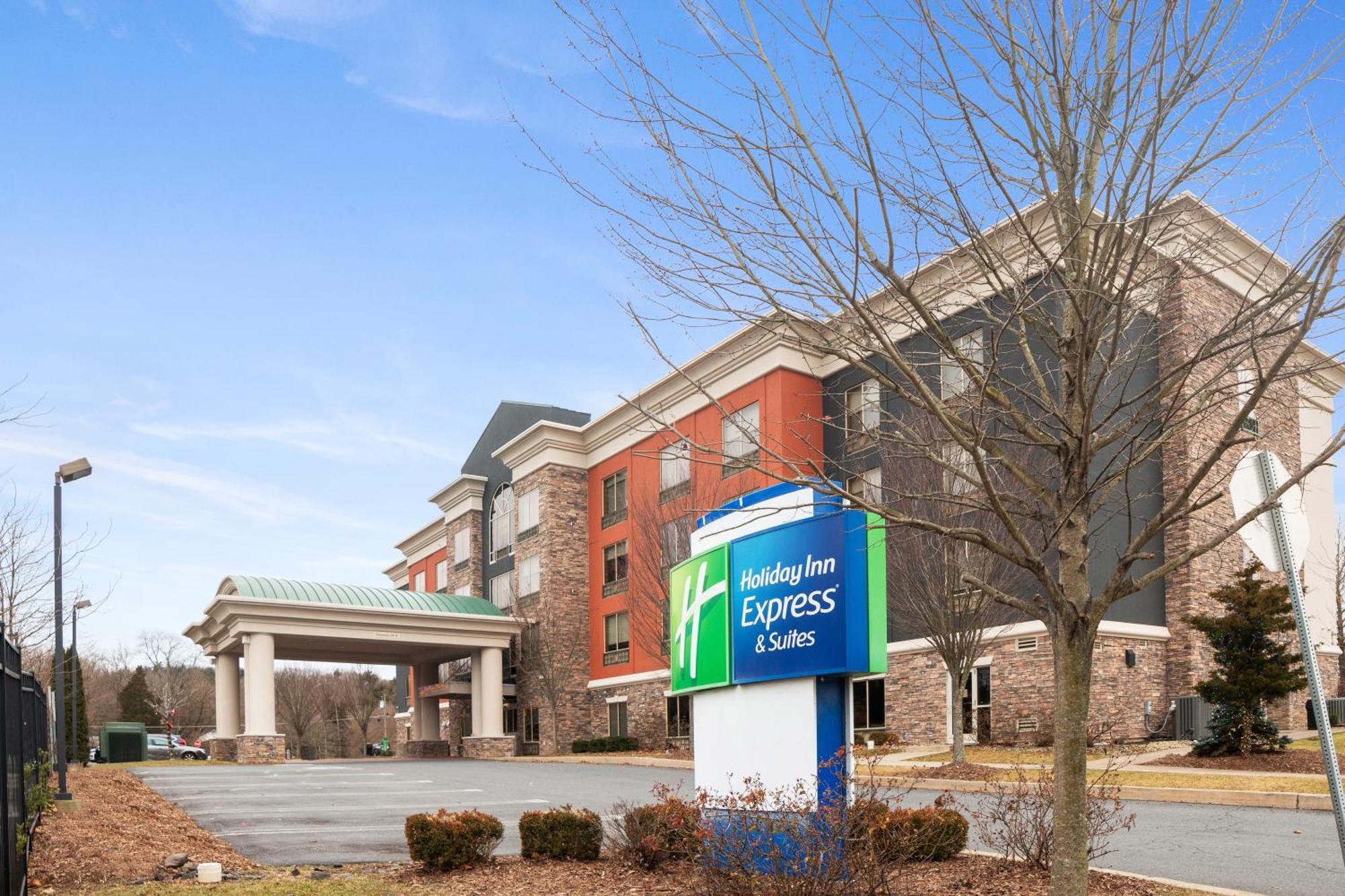 Holiday Inn Express And Suites Stroudsburg-Poconos By Ihg Zewnętrze zdjęcie