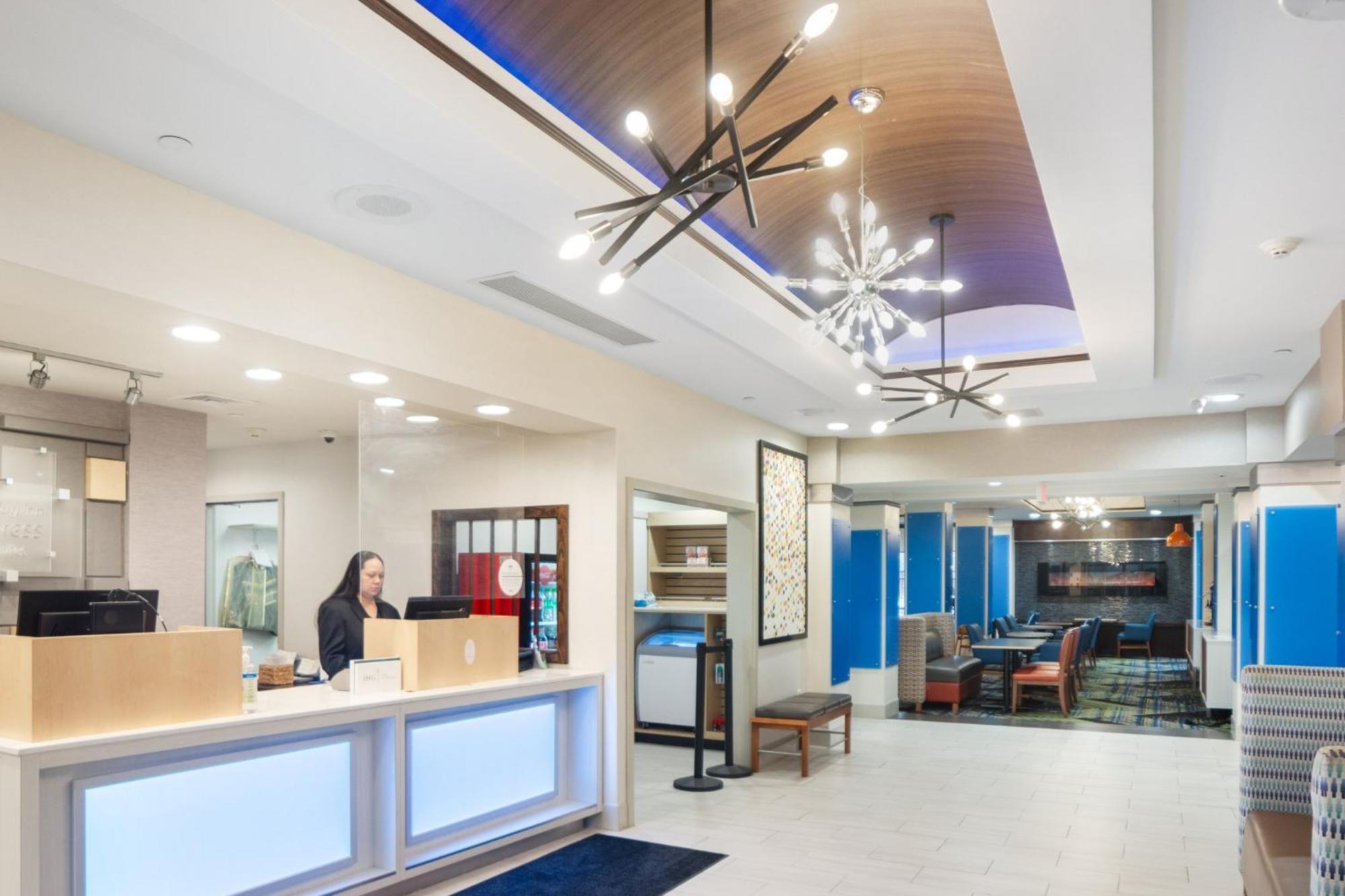 Holiday Inn Express And Suites Stroudsburg-Poconos By Ihg Zewnętrze zdjęcie