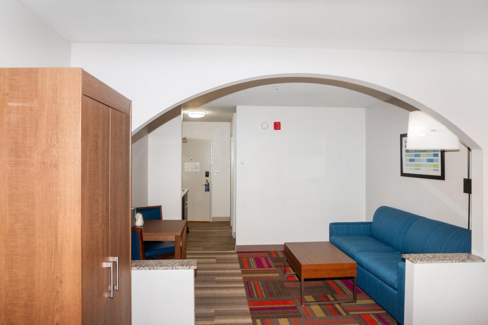 Holiday Inn Express And Suites Stroudsburg-Poconos By Ihg Zewnętrze zdjęcie